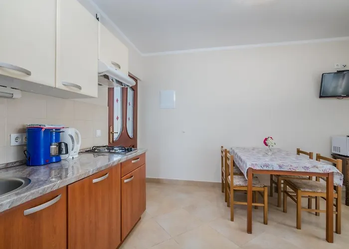 Apartment Josip *